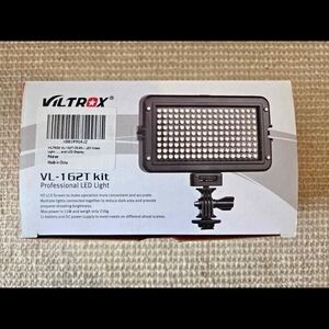 Black Professional LED Light VL-162T Kit